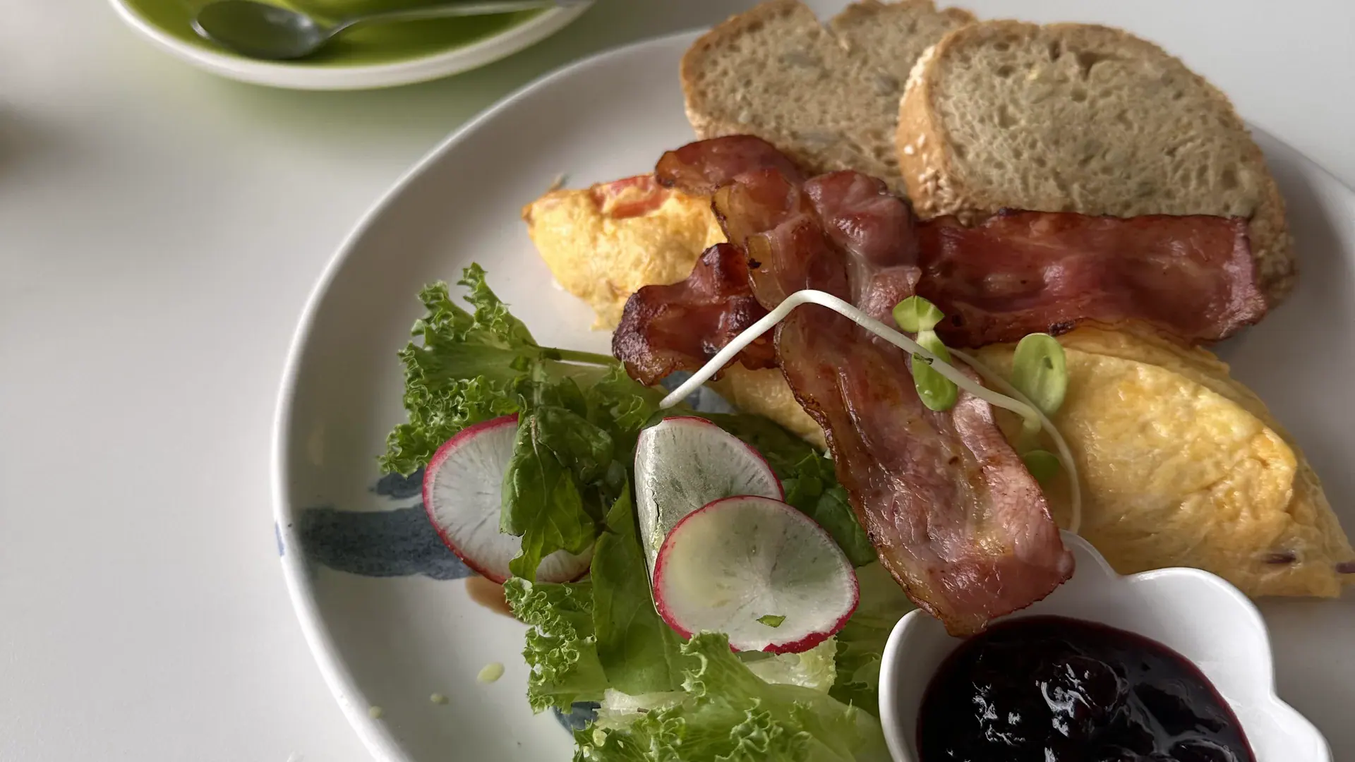 Breakfast plate with gluten-free bread at What's Cup, Haad Yao, Koh Phangan