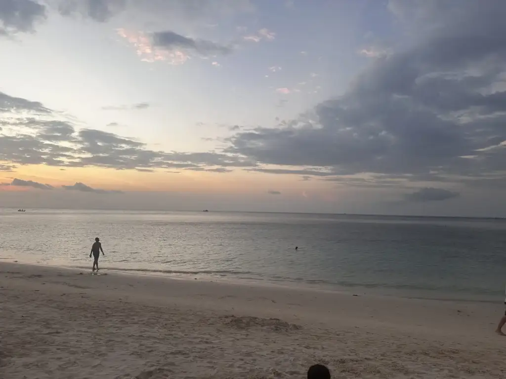 The beach at Haad Yao in the evening, Koh Phangan