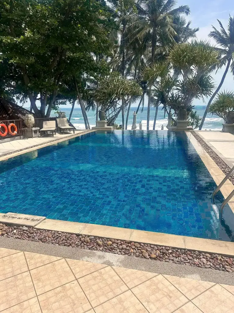 Sea-facing pool at Impiana Resort in Chaweng Noi, Koh Samui