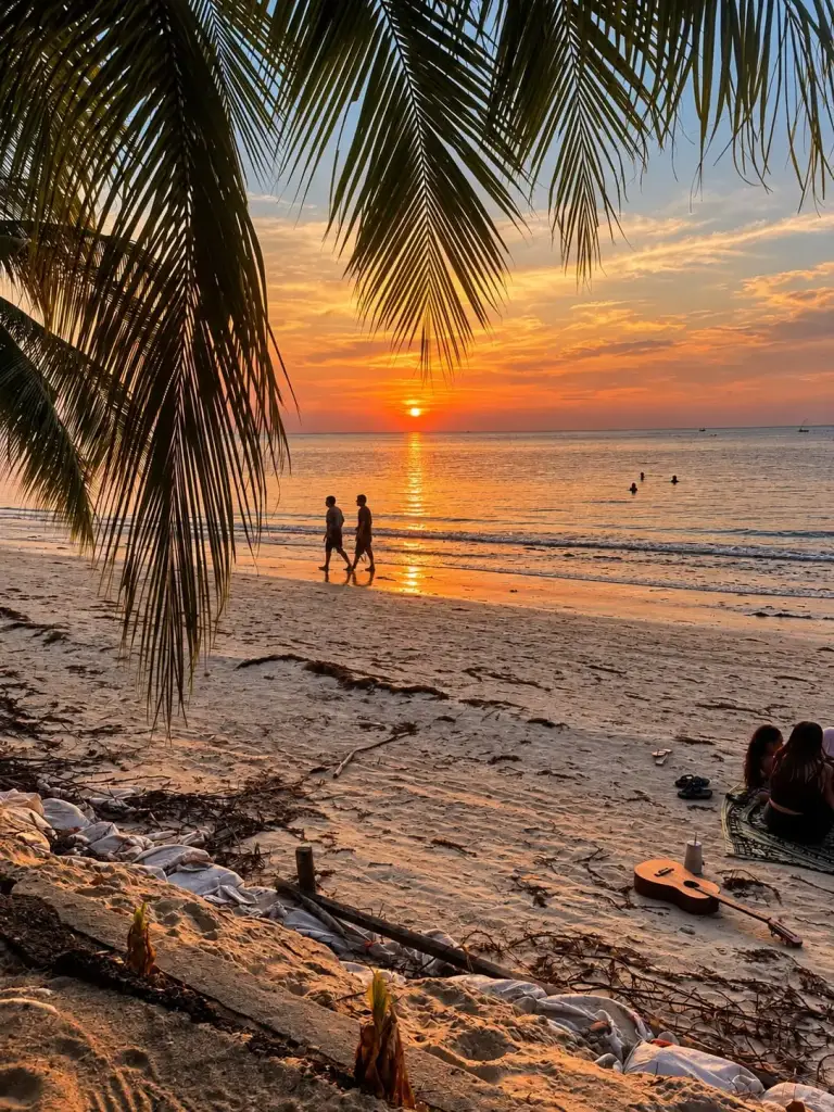 Sunset at Haad Yao beach, west Koh Phangan