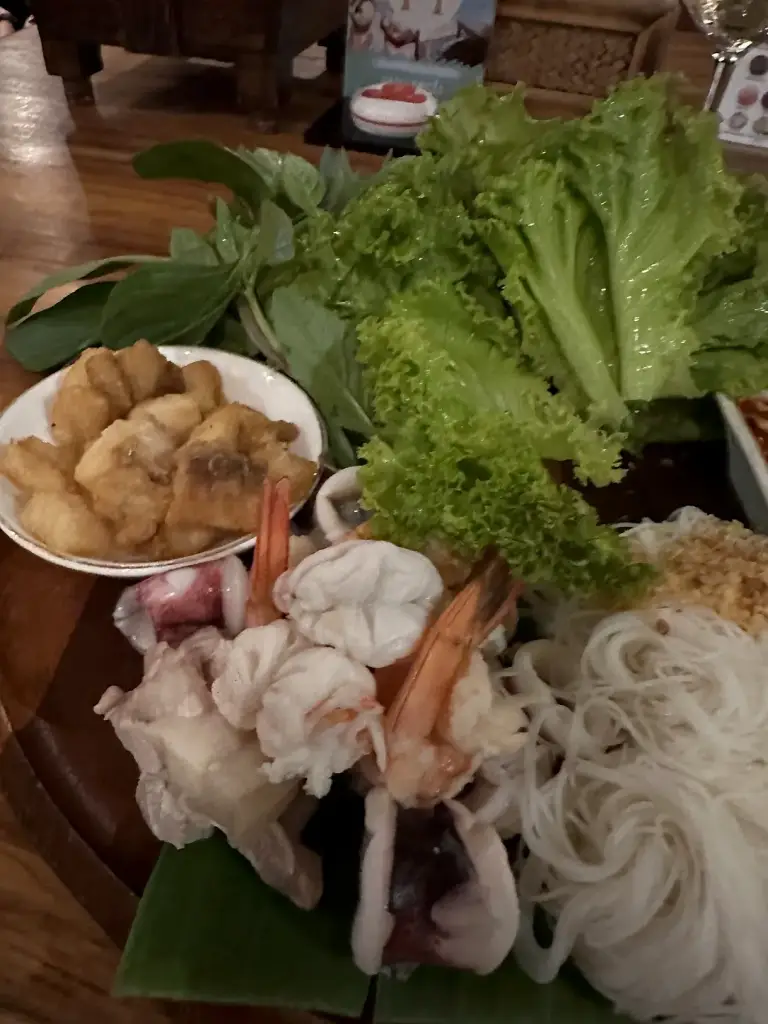 Seafood platter with rice noodles and lettuce at Sairee Cottage restaurant