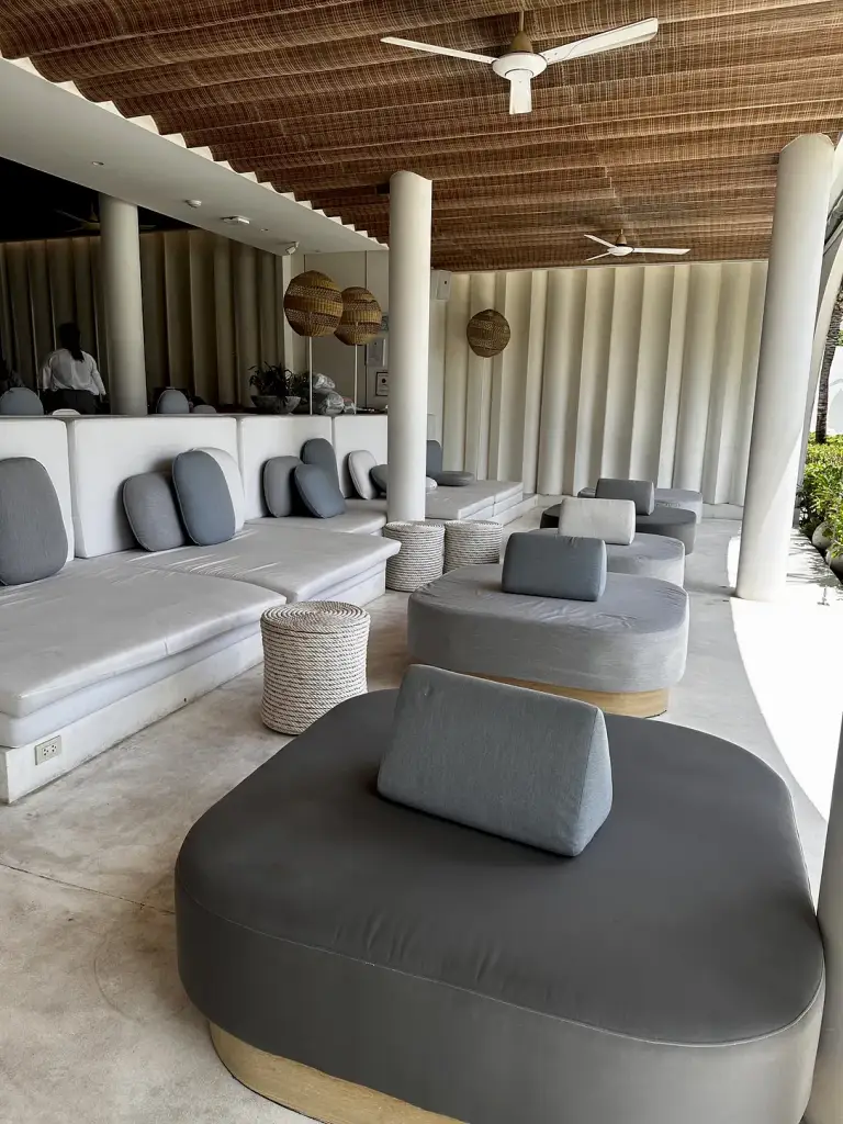 Les coins salon du pavillon - SALA Samui Chaweng, Koh Samui