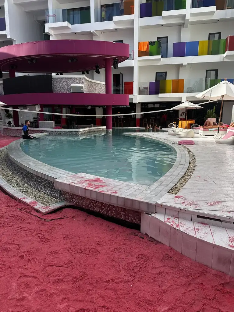 הבריכה - Socialtel Koh Samui, קוסמוי